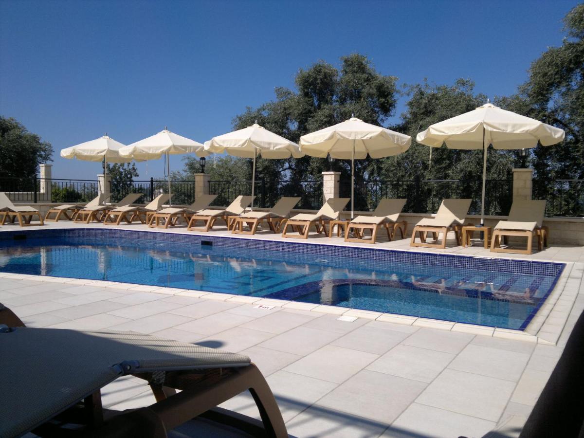 Demiris Hotel Sívota المظهر الخارجي الصورة